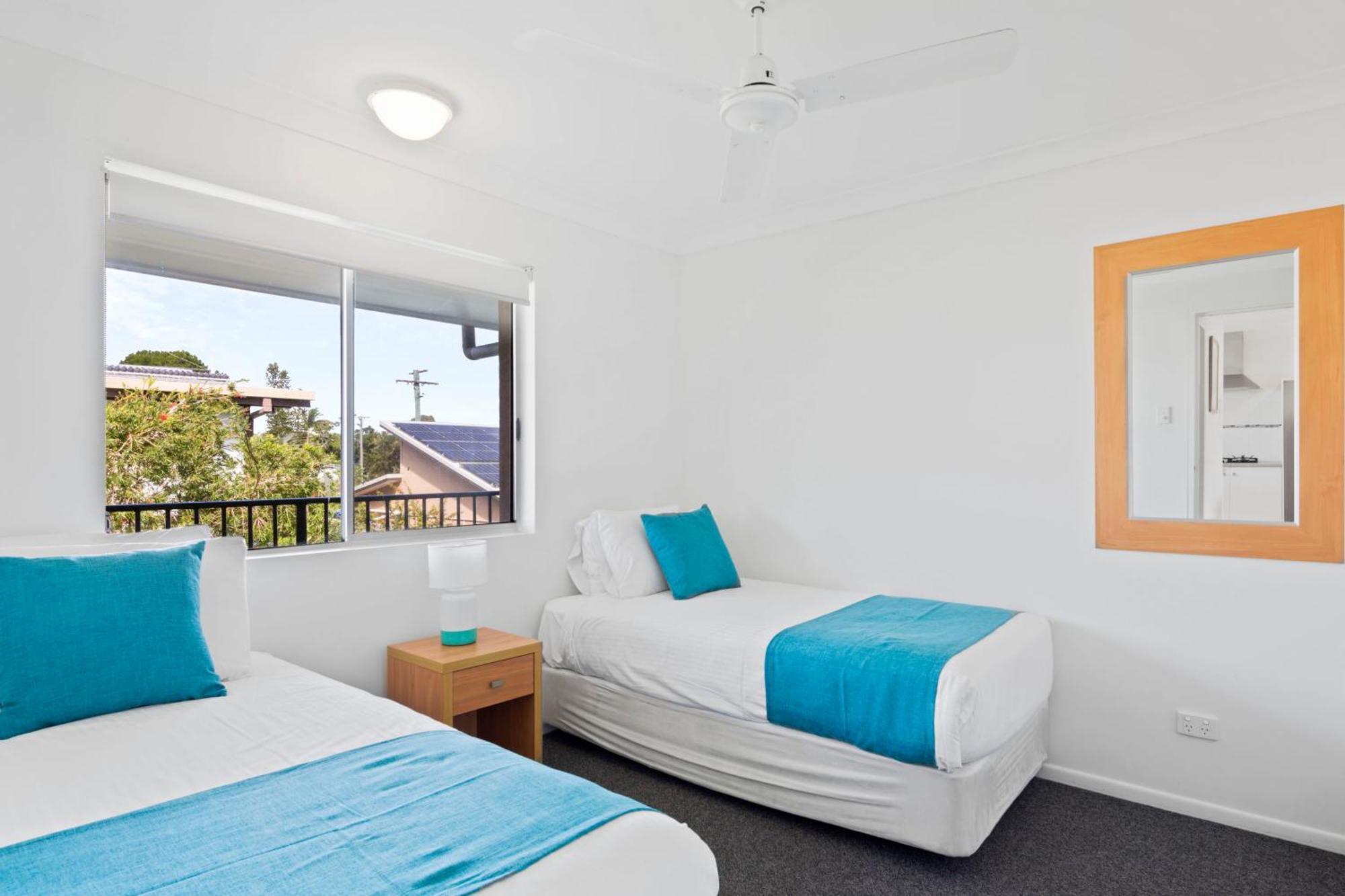 Arlia Sands Apartments Hervey Bay Room photo